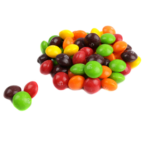 Skittles candy, a vibrant rainbow mix of chewy fruity pieces, approximately 440 per pound.