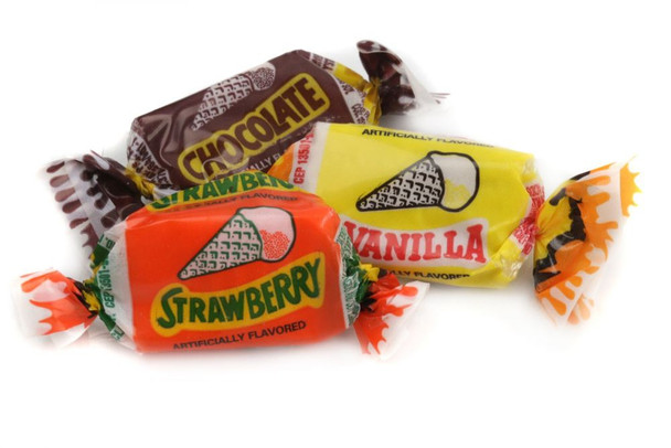 240 Albert's Ice Cream Chews. Assorted candies in chocolate, vanilla, and strawberry flavors, creamy, colorful.