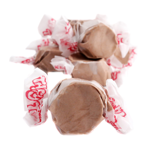 Rich brown chocolate salt water taffy, chewy and juicy, by Taffy Town. Approx 65 pieces per pound, made in USA.