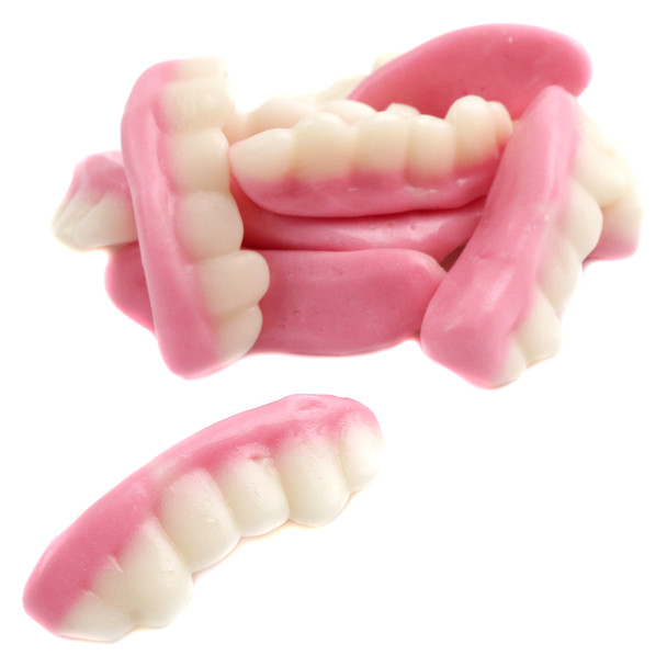 image of gummy teeth halloween candy