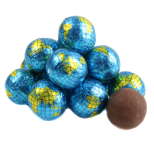 Madelaine World Chocolate Balls, creamy milk chocolate, 3/4 inch, globe design blue foil, 80 per pound.