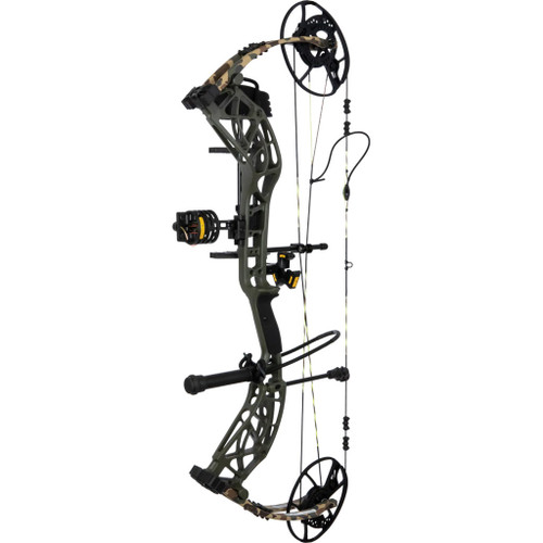 Bear Thp Adapt 2 Hp Rth Package Throwback Green 45-60 Rh, a camouflage-patterned hunting compound bow with a black grip and pulley system for archery hunting.