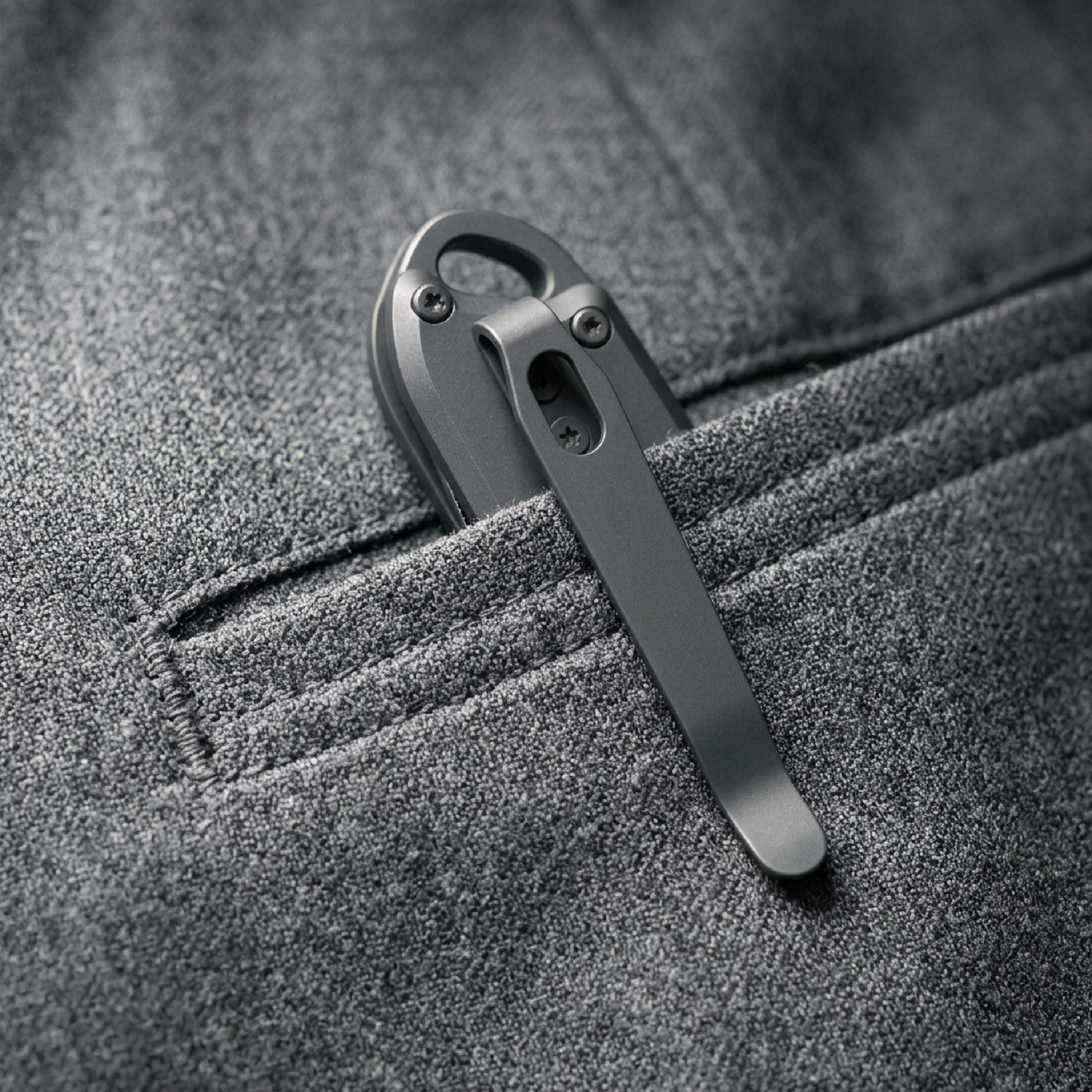 BaseLine Field Gray clipped in pocket