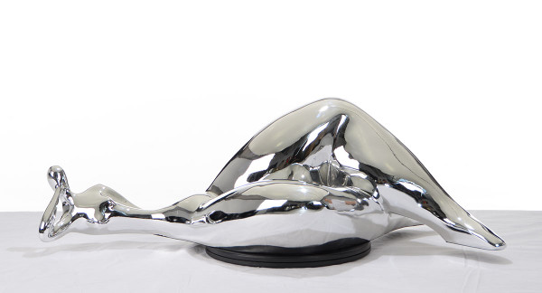 VGTHSZ0228-SLV Sz0228 Modern Silver Napping Lady Sculpture By VIG Furniture