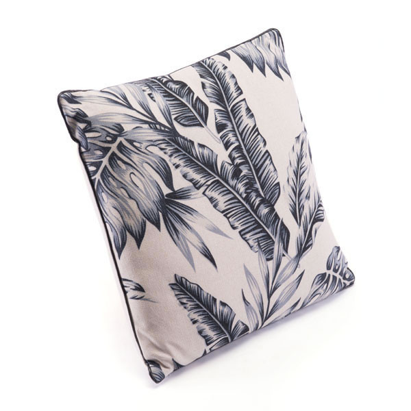 Homeroots 17.7" X 17.7" X 1.2" Black And Beige Leaves Pillow 296089