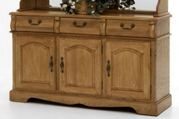 Intercon Classic Oak Large 3 Drawer and 3 Door Buffet - Chestnut CO-CA-3050-CNT-BSE
