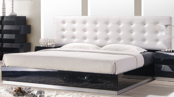 J&M Milan King Size Black Platform Bed 176871-K