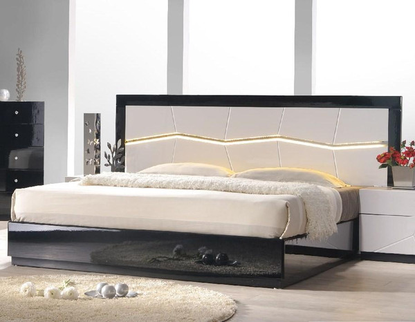 J&M Modern Turin Queen Platform Bed - Light Grey & Black Lacquer 17854-Q