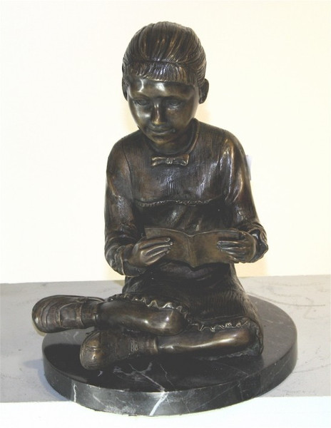 A5447 Vintage Bronze Sitting Girl Reading Book