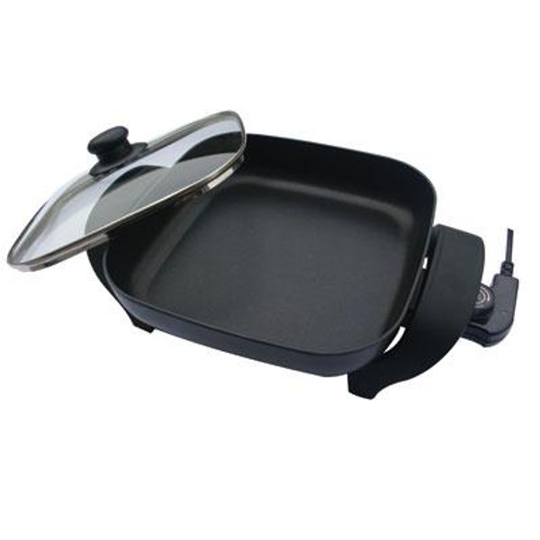 Nesco Electric Skillet W/Lid8 ES08 By The Metal Ware Corp