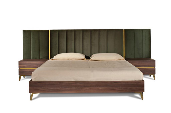Nova Domus Calabria Modern Walnut & Green Velvet Bed & Nightstands VGACCALABRIA-BED By VIG Furniture