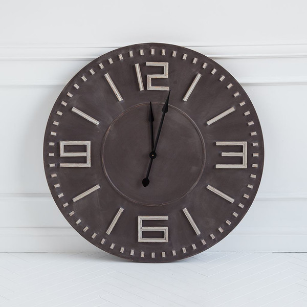 Homeroots 42"Oversize Round Industrial Stylewall Clock W/ Bold Block Numbers And Black Hands 376229