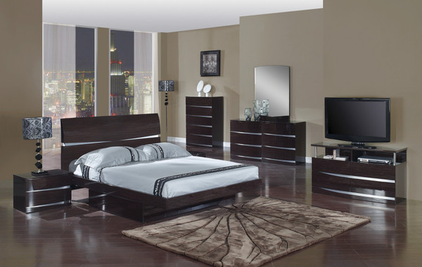 80'' X 60'' X 42.5'' 4Pc Queen Modern Wenge High Gloss Bedroom Set 343942 By Homeroots