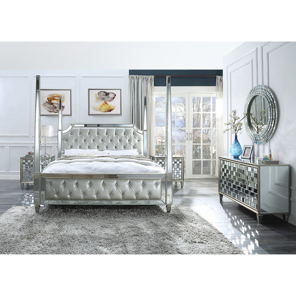 Homey Design Victorian Eastern King 5-Piece Bedroom Set HD-EK6001-5PC-BEDROOM