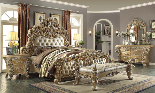 Homey Design Victorian Eastern King 5-Piece Bedroom Set HD-7012-BSET5-EK