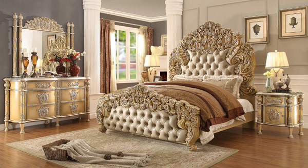 Homey Design Victorian 5-Piece Eastern King Bedroom Set HD-8015-7PCDINING-1