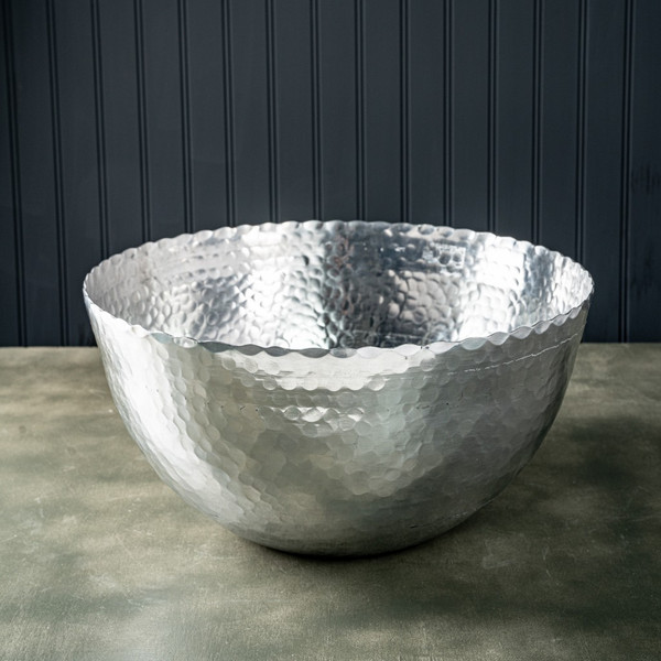 Round Scallop Edged Hammered Bowl 388590 By Homeroots