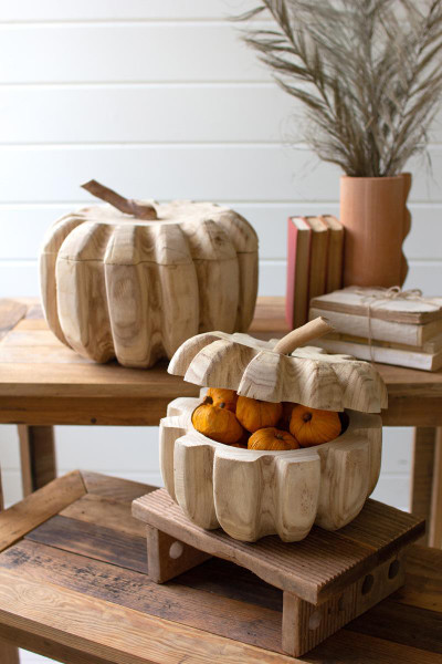 Kalalou CMH1065 Set Of Two Carved Wood Pumpkins With Removable Lids