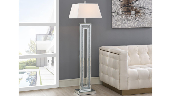 Hollywood Glam Floor Lamp HOLLYWOOD GLAM-7022-COMPLETE LAMP By Global Furniture