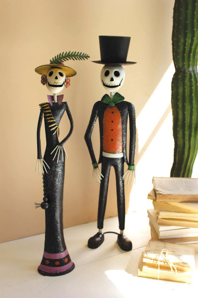 Kalalou CHE1450 Set Of Two Painted Metal Halloween Day Of The Dead Couple#2