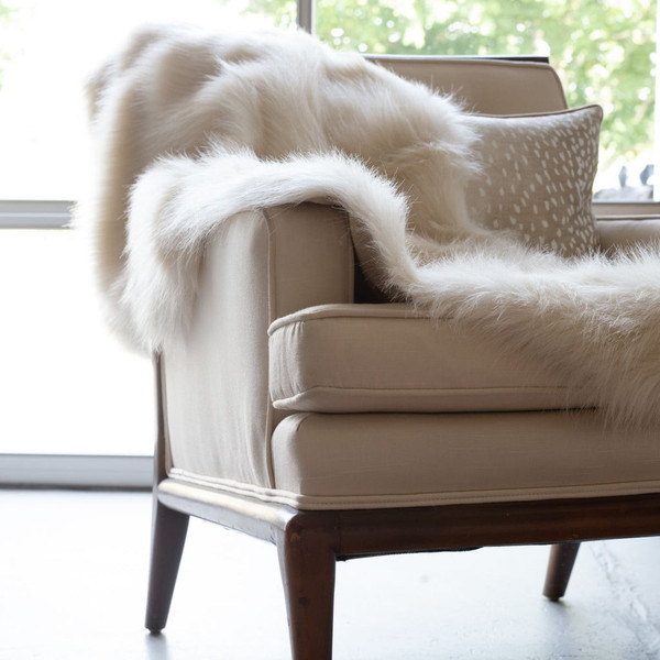 50" X 60" Royal White Long Hair Faux Fur Throw 475690 By Homeroots