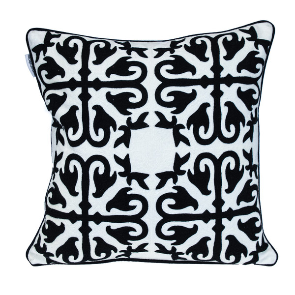 Parkland Collection Transitional Geometric Black 20" X 20" Pillow 478703 By Homeroots