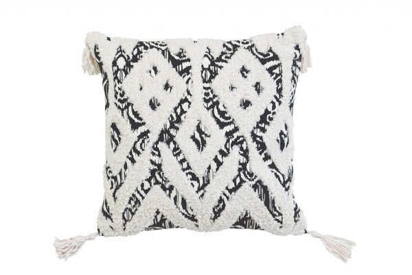 18" X 18" Black And White Ikat Zippered Polyester And Cotton Blend Throw Pillow With Tassels 479186 By Homeroots