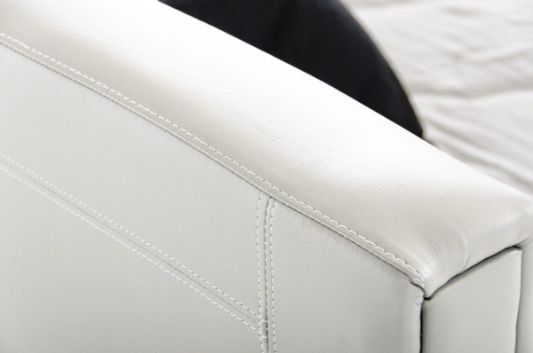 VGJY-4016-WHT-BED Modrest Ramona Modern White Leatherette Bed By VIG Furniture