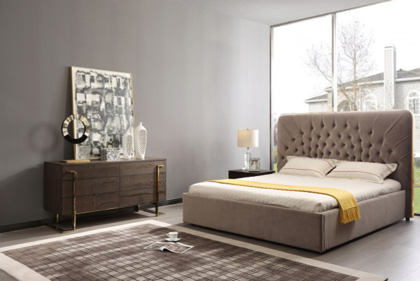 VGVCBD1922-19-BED Modrest Moontide - Glam Beige Velvet And Brushed Brass Bed By VIG Furniture