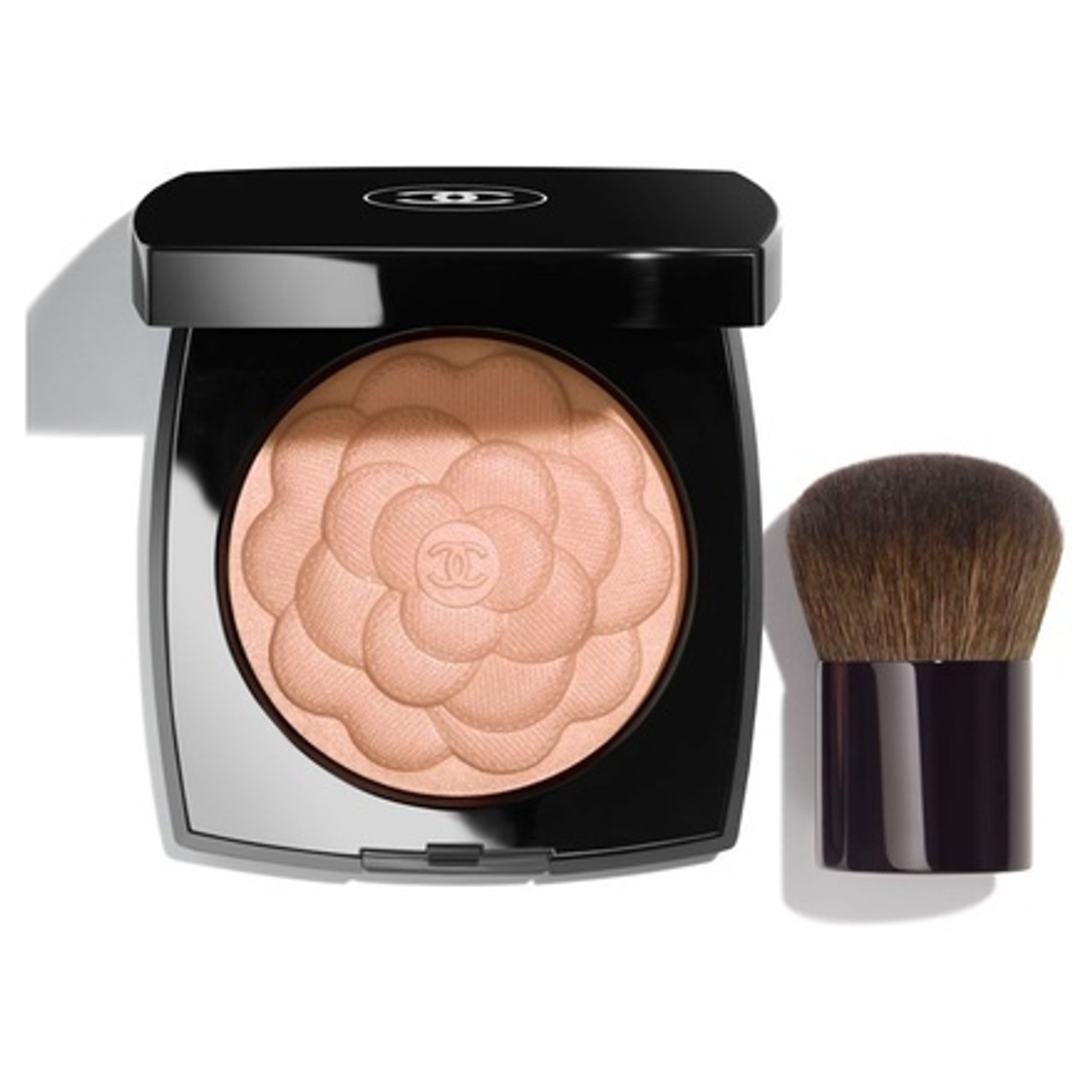 Новый лимитированный хайлайтер Chanel Reve de Camelia Illuminating Powder  Spring 2022: первая информация