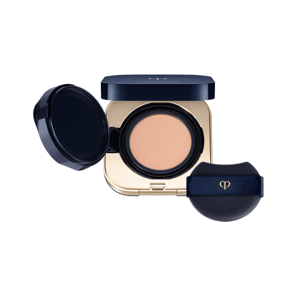 Cle de Peau Radiant Cushion Foundation Natural ~ B10 - www