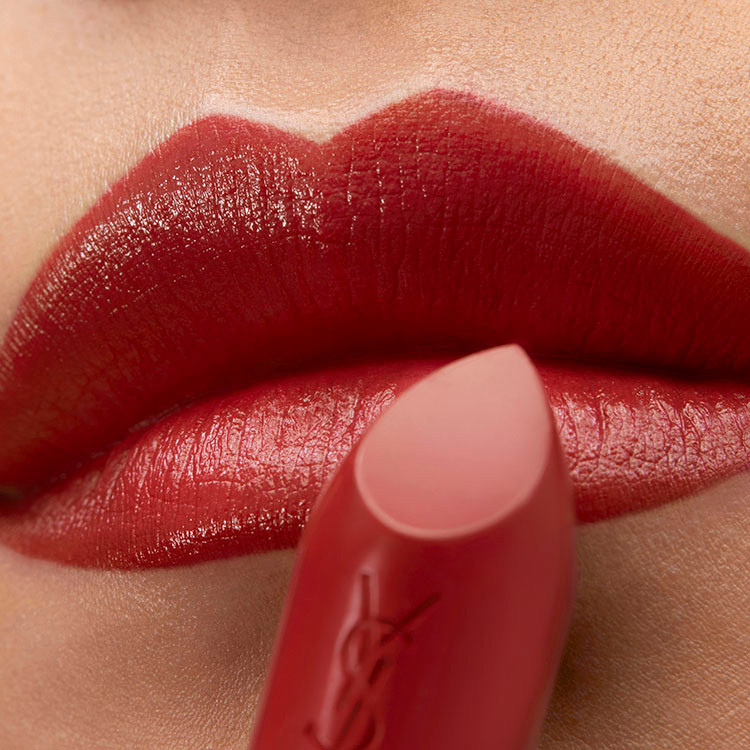 YSL Rouge Pur Couture ~ R1971 Rouge Provocation - www