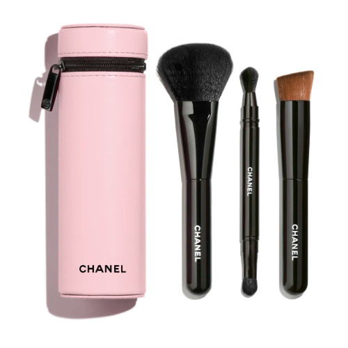 CHANEL Les Pinceaux de Chanel #111 Ballerina - www.BonBonCosmetics.com