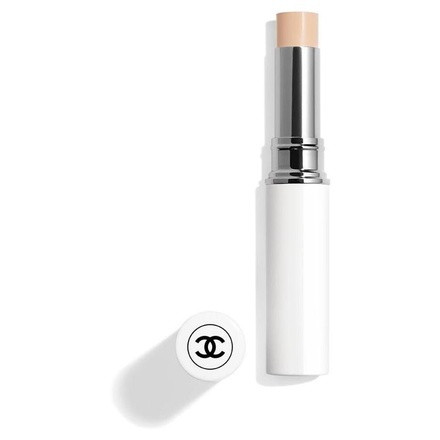 CHANEL Le Blanc Cushion Brightening Gentle Touch Foundation (Case + Refill)  ~ #30 Beige