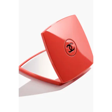 CHANEL Mirror Duo #121 Premiere Dame - www.BonBonCosmetics.com 