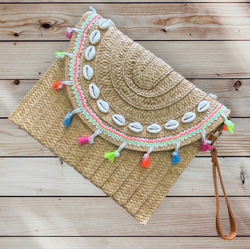 Shell & tasselled braid raffia sand straw bag with wristlet & crossbody strap - can be worn as crossbody bag or clutch