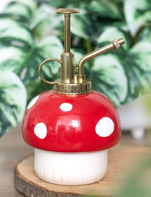 RED & WHITE TOADSTOOLMUSHROOM CERAMIC PLANT MISTER