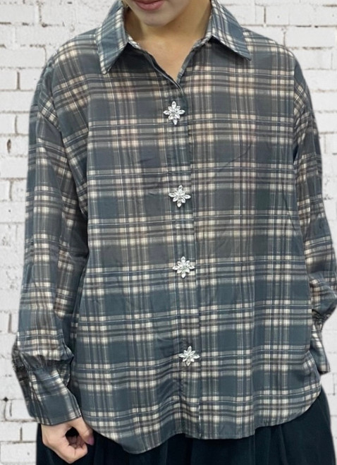 ZETA OTTO LYXE ITALIAN Grey Beige Check Tencel Long Sleeved  Embellished Crystal  Shirt - One Size Will Fit 10-22 ZETA OTTO LYXE ITALIAN Grey Beige Check Tencel Long Sleeved  Embellished Crystal  Shirt - One Size Will Fit 10-22