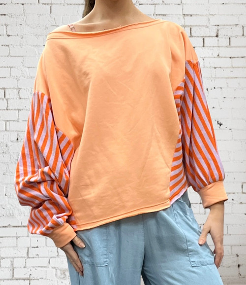 MADE IN ITALY ORANGE STRIPE SLOUCHY WIDE SLASH NECK SWEATSHIRT One size fits UK 10-18