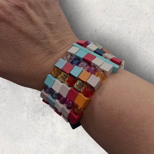Super cute retro wide wooden block & acrylic bead muted multicoloured multi strand stretch bracelet