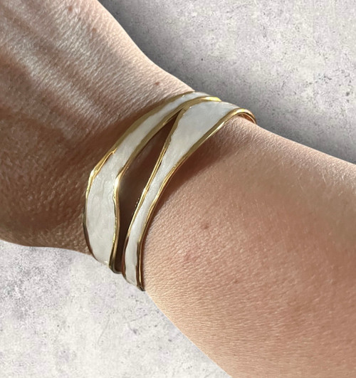 White Enamel & Gold Alloy Cutout Hammered Adustable Cuff Bangle 