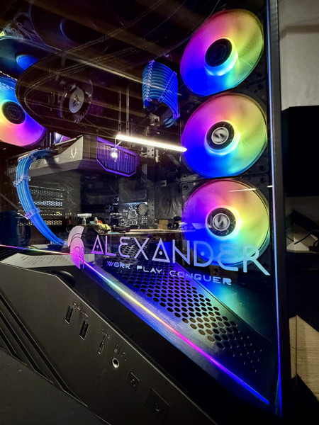 Ready-To-Ship: Intel Core Ultra 7 270K Plus w/GeForce RTX 5060 Ti