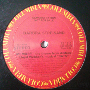 Barbra Streisand-Memory(The Theme From Andrew Lloyd Webber's"Cats")1981	Columbia