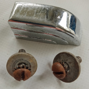 Leedy&Ludwig 1+Chrome Beavertail Concert Snare Drum Lug 40s-50s Flat-Head Screw Leedy&Ludwig 1+Chrome Beavertail Concert Snare Drum Lug 40s-50s Flat-Head Screw