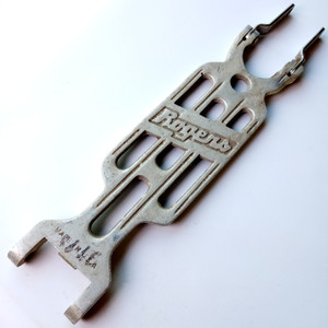 Rogers#4401 Swiv-O-Matic Hi-Hat Pedal Footboard Part Cymbal Stand Hinged Swivo60 Rogers#4401 Swiv-O-Matic Hi-Hat Pedal Footboard Part Cymbal Stand Hinged Swivo60