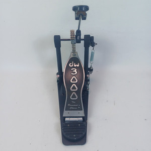 DW 3000 Bass Drum Workshop Pedal Chain Drive USA-Made Single Kick