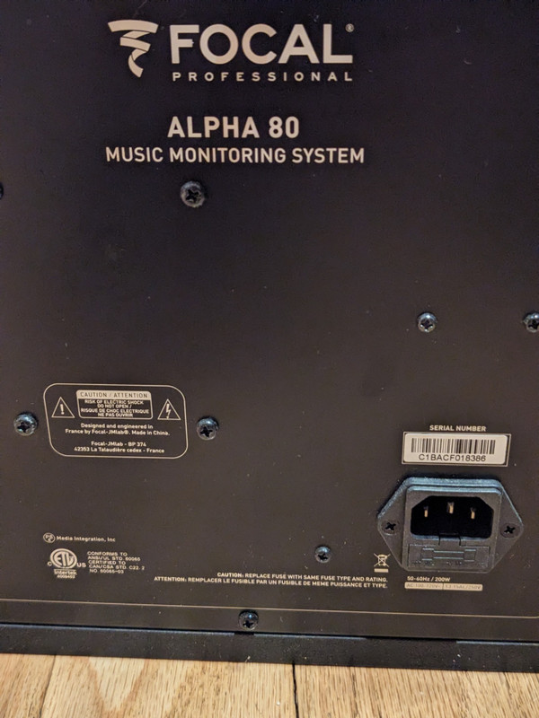 Focal Alpha 80 8-Inch Powered Studio Monitors 1+Speakers Professional 2-Way 200W