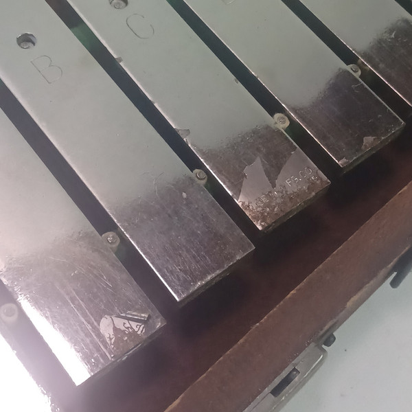 Leedy 2.5-Octave Orchestra Bells Glockenspiel Steel Xylophone Indianapolis +Case