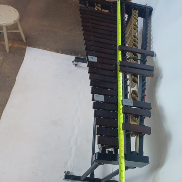 Yamaha YX-135 3-1/2 Octave Standard Xylophone Padauk-Wood+Resonators+Cover 442Hz