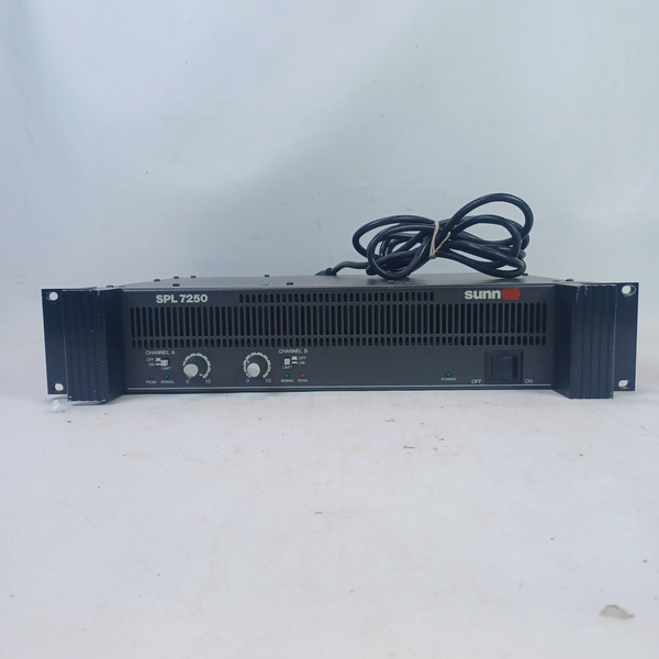 Fender Sunn SPL-7250 Power Amp 250 Watts Stereo/450W Mono 1988-94 Vintage